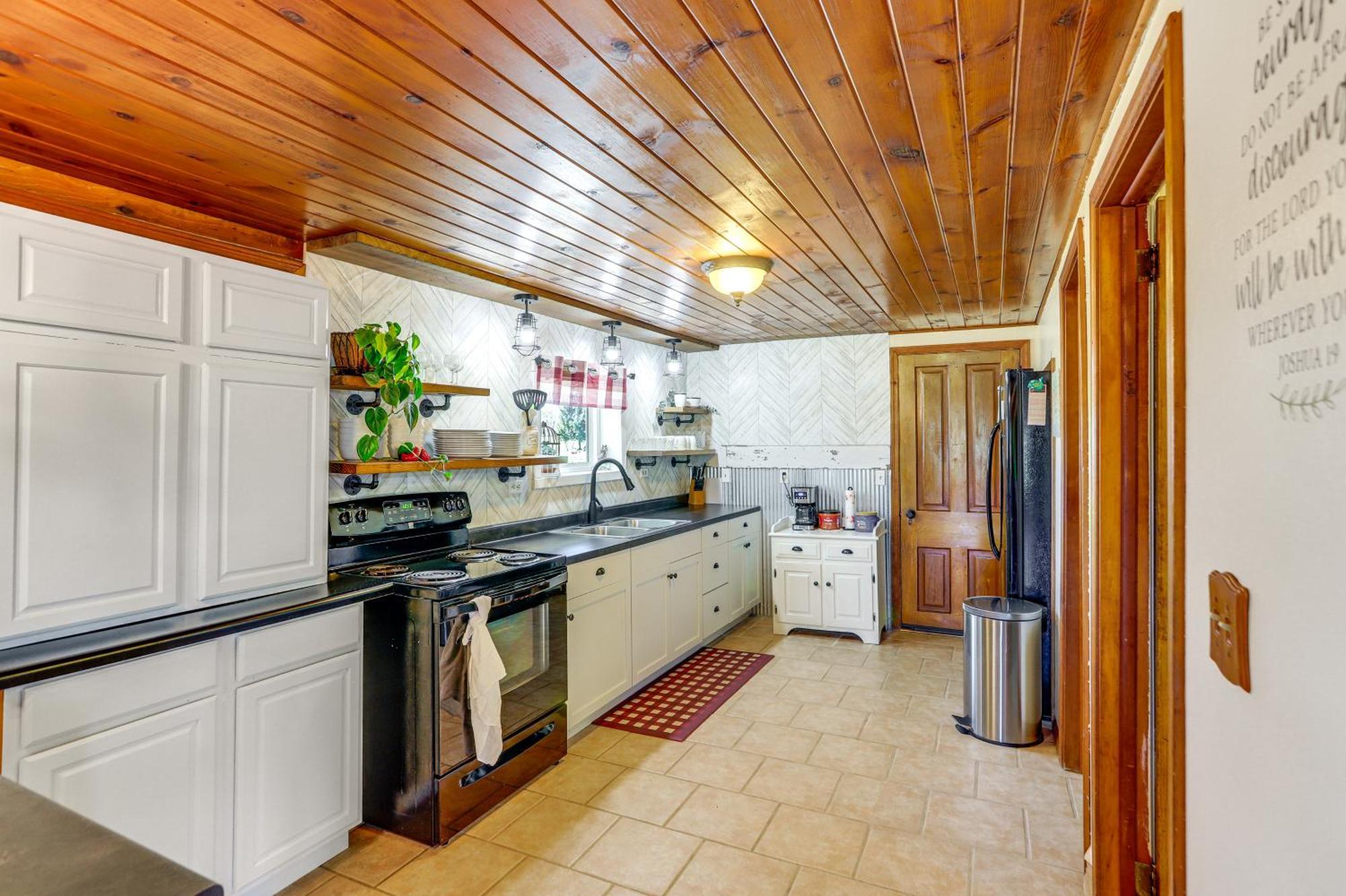 Quiet Shiloh Retreat With Spacious Yard And Fireplace! المظهر الخارجي الصورة